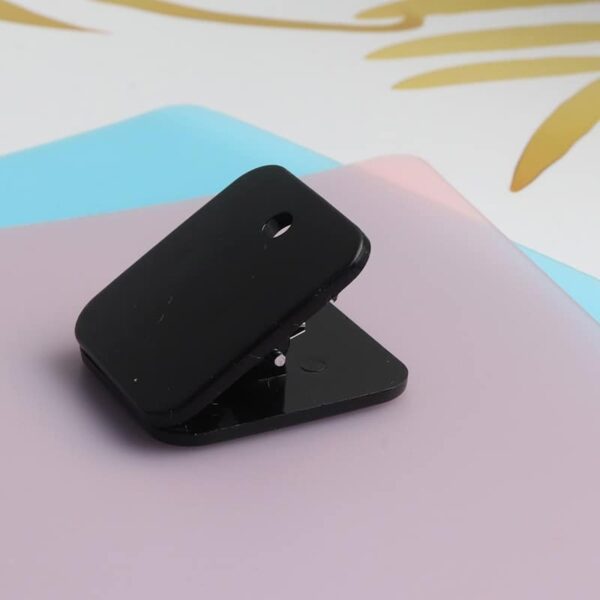 Creative Square Plastic Sealing Clip - Image 4